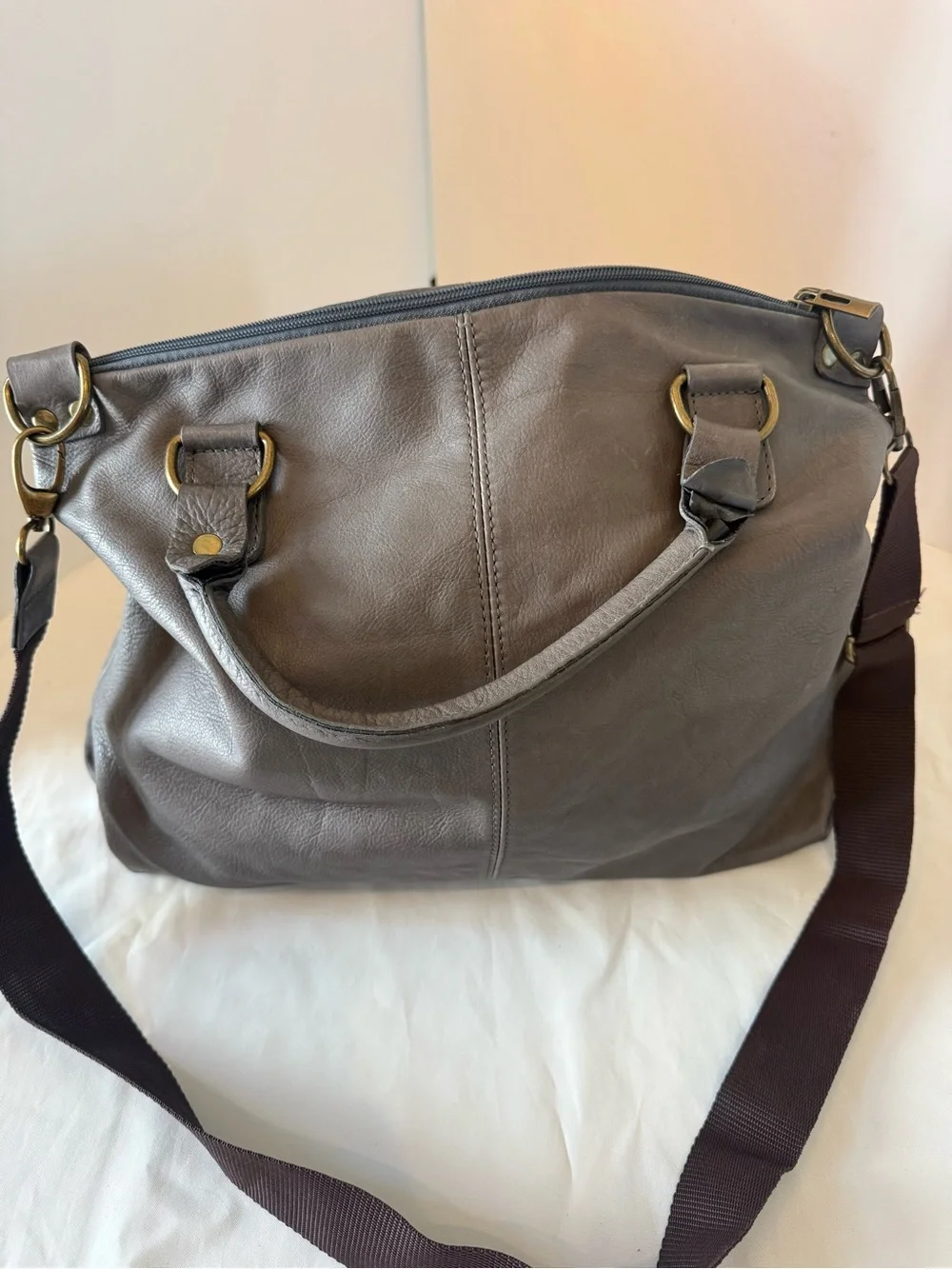 Unbranded classic gray